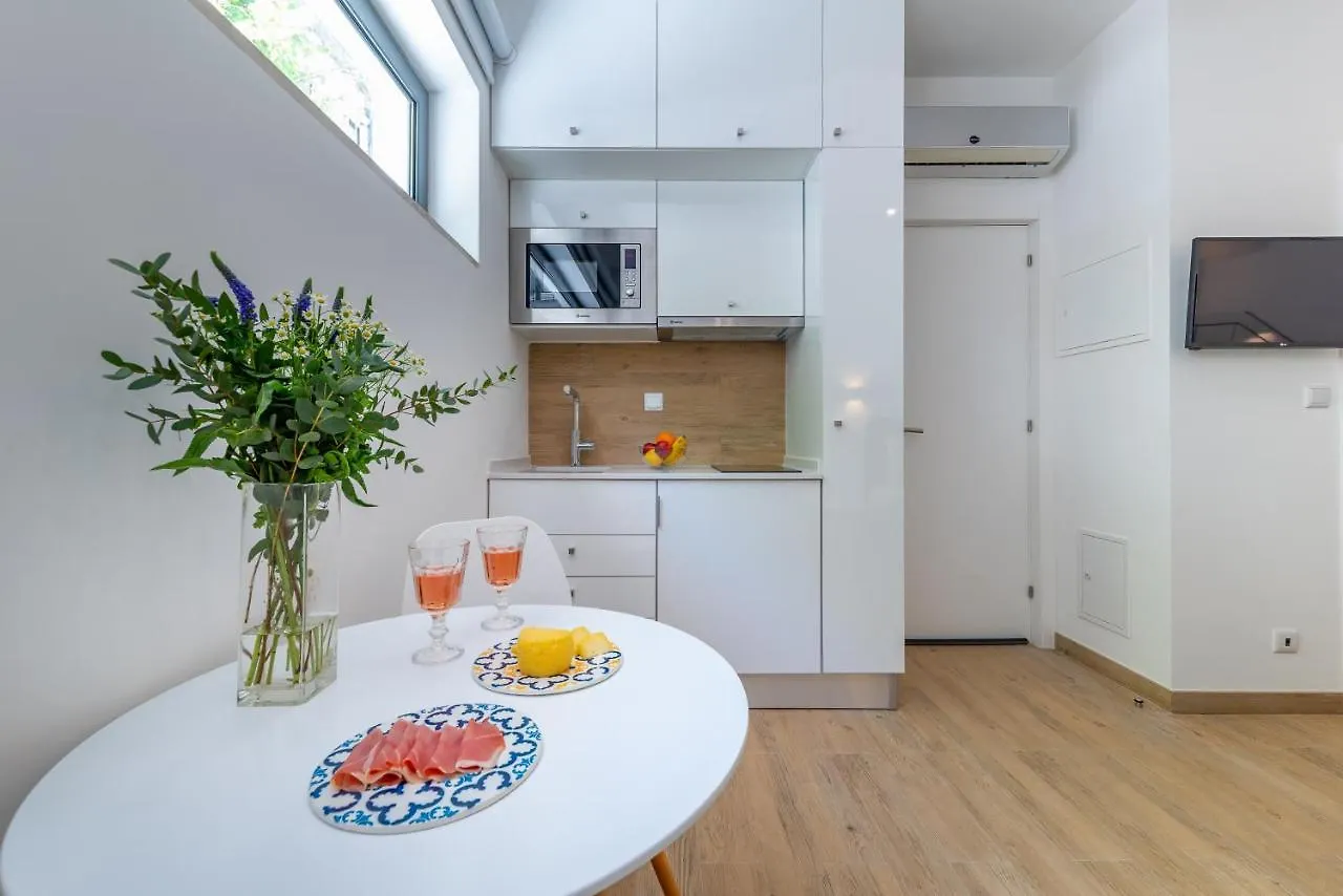 Orange 3 House - Chiado Studios Lisboa 0*,