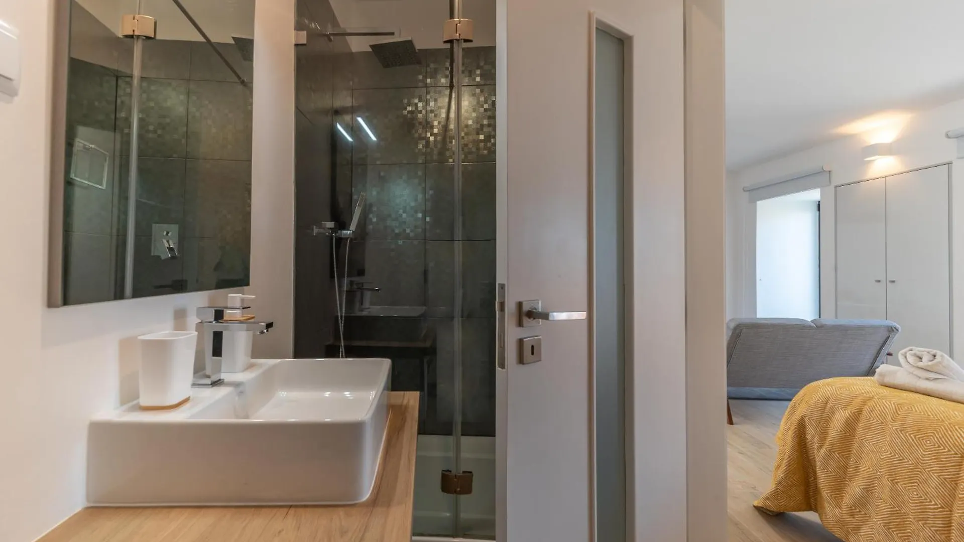 Orange 3 House - Chiado Studios Lisboa Apartamento