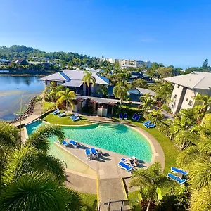https://blue-lagoon-resort.queenslandhotels.net